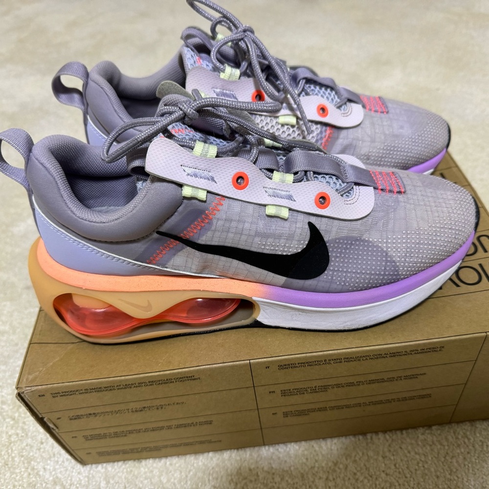 Nike Airmax, Women’s size 9.5